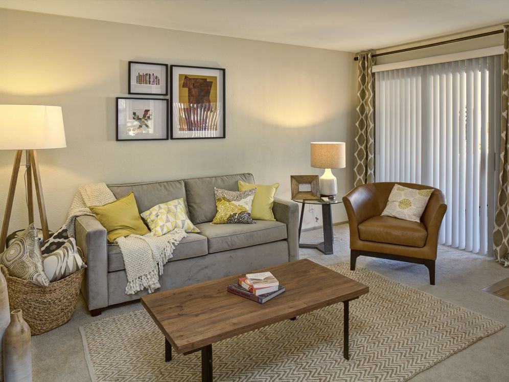 eaves Santa Margarita - Photo 4 of 50