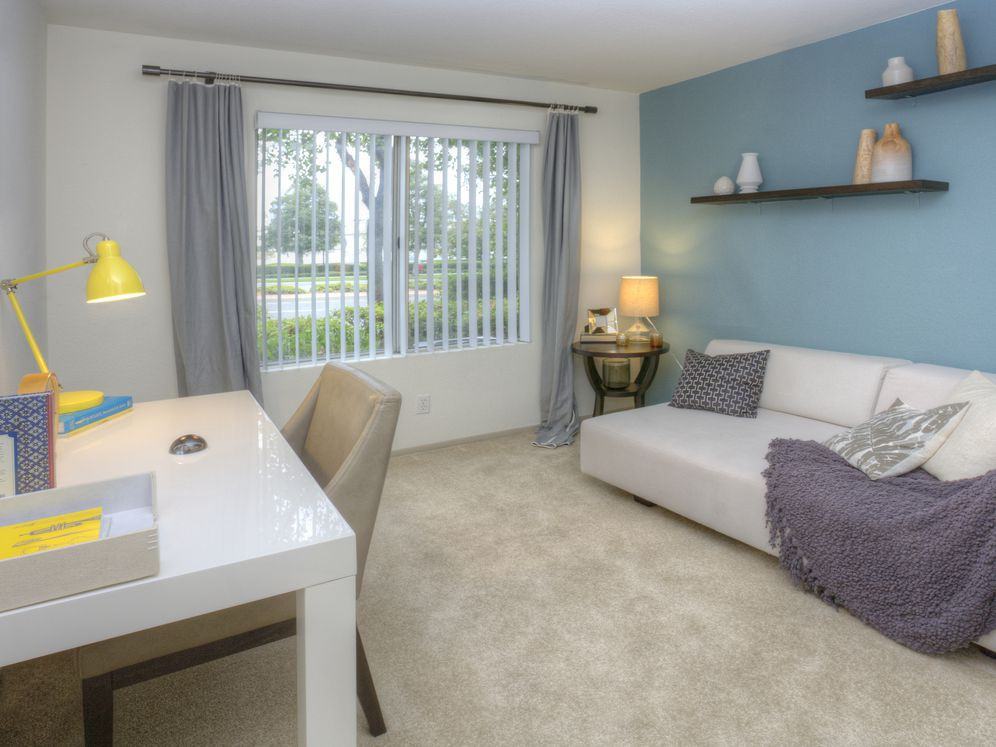 eaves Santa Margarita - Photo 7 of 50