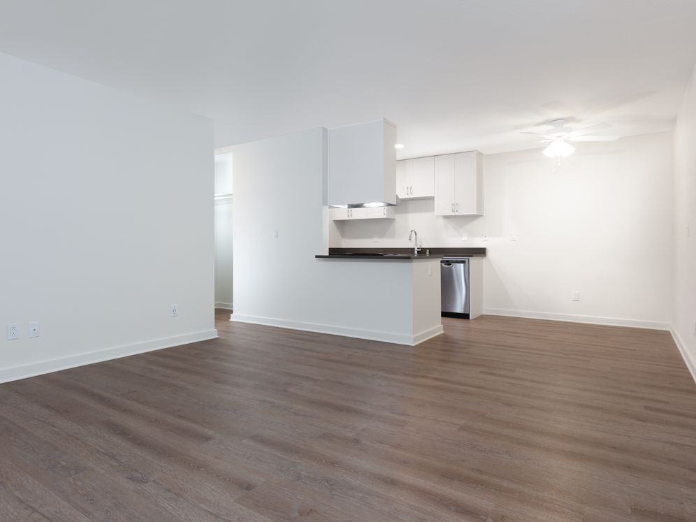 eaves Fremont - Photo 4 of 22