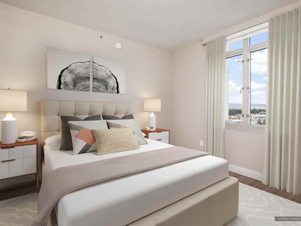 Avalon Towers on the Peninsula - Photo 5 of 41