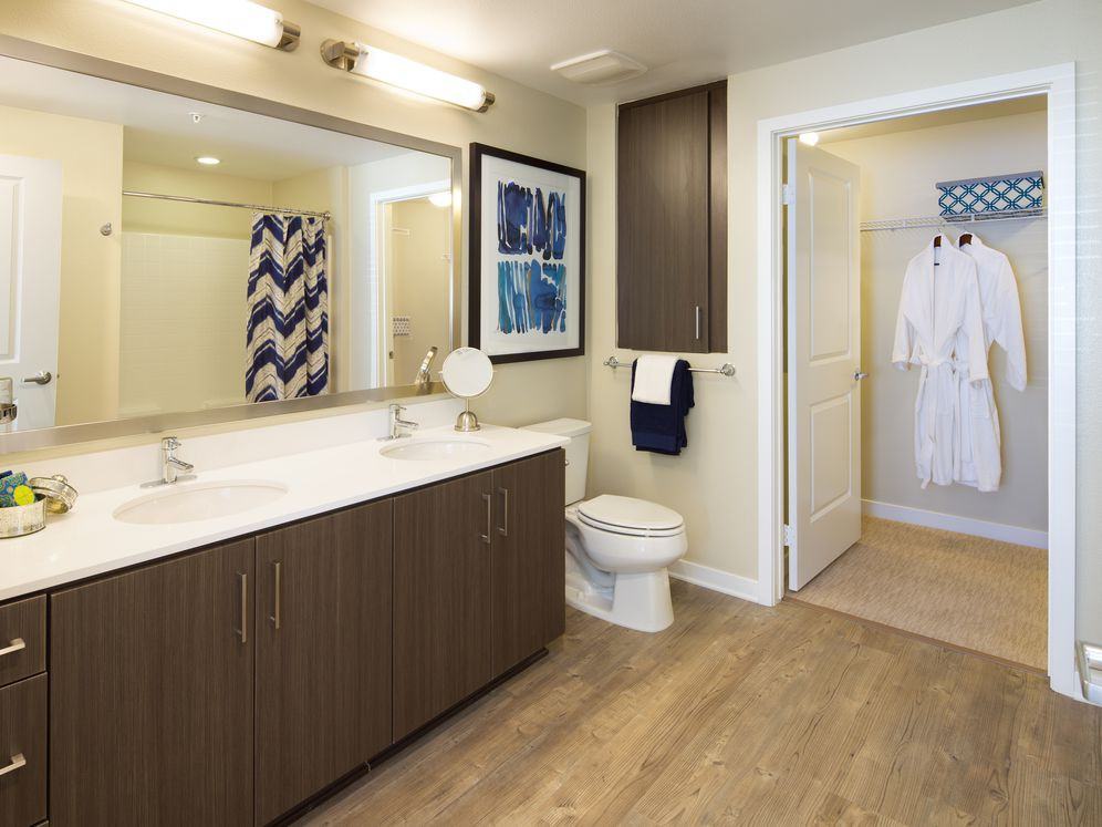 Avalon Irvine - Photo 5 of 50