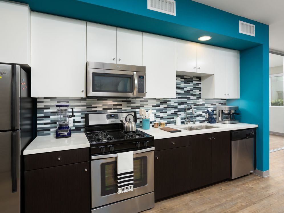 AVA Little Tokyo - Photo 7 of 46