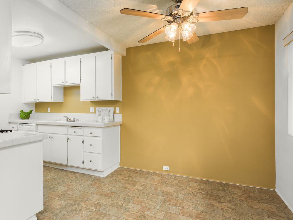 eaves Cerritos - Photo 3 of 20