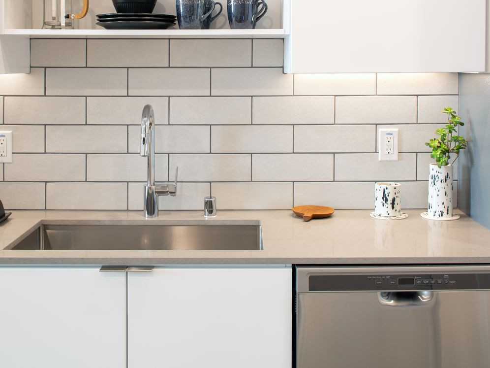 AVA Hollywood at La Pietra Place - Photo 2 of 45