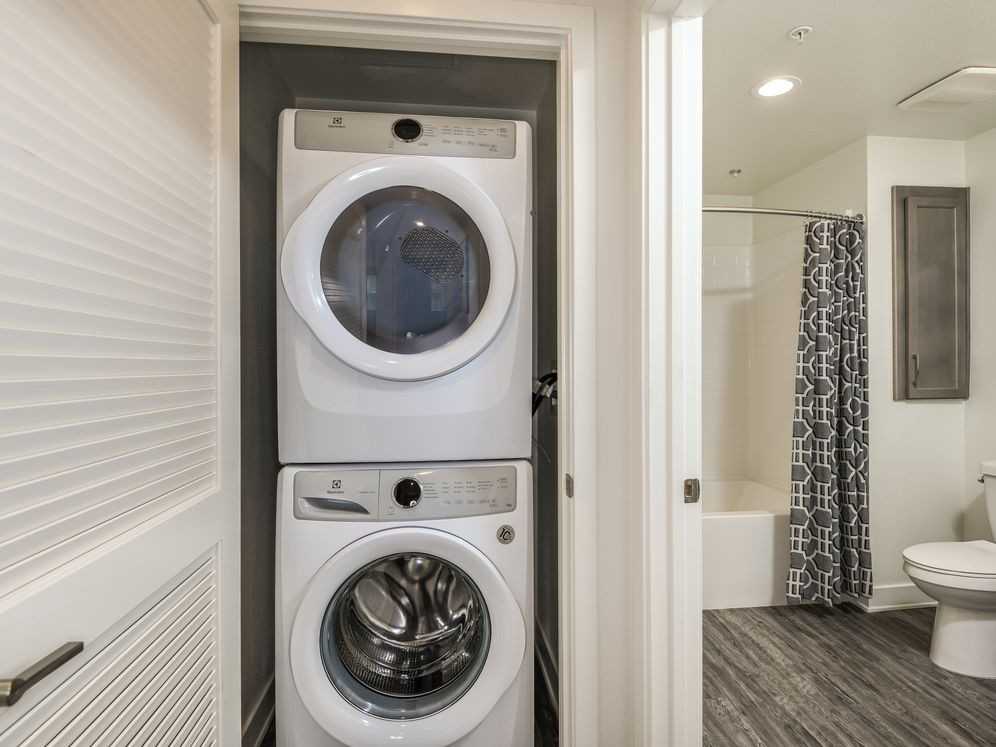 Avalon Cerritos - Photo 4 of 22