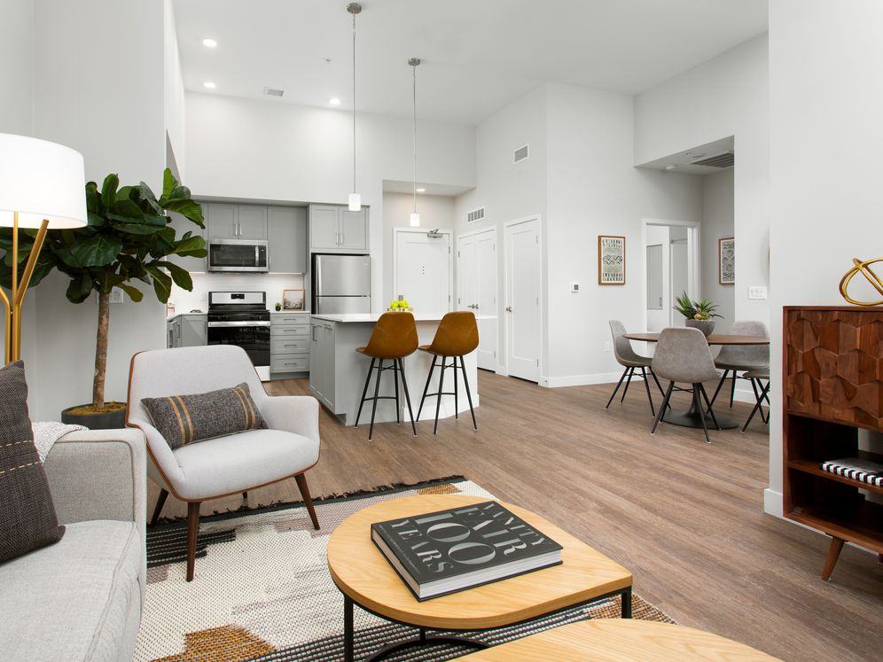 Avalon Monrovia - Photo 4 of 48