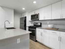 featured image of 3831 Orchid Ln