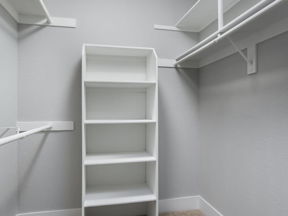 Avalon Calabasas - Photo 7 of 35