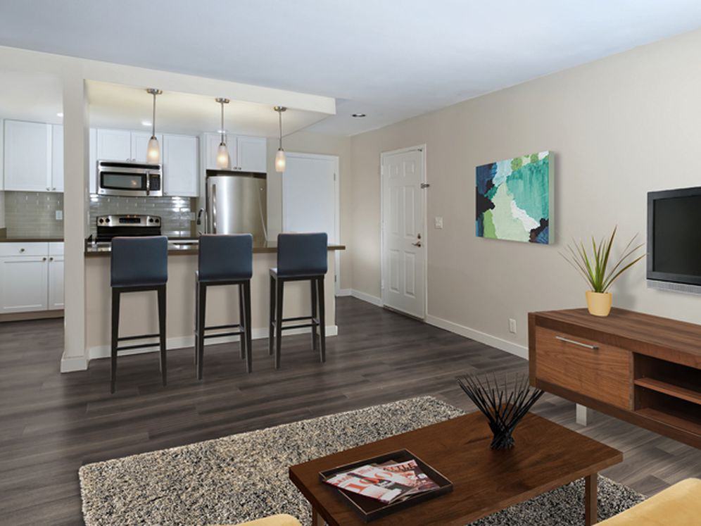 Avalon La Jolla Colony - Photo 2 of 39