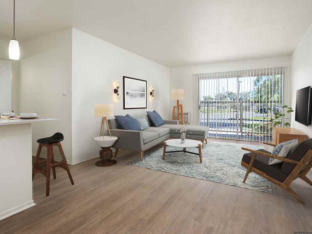 eaves Seal Beach - Photo 4 of 39