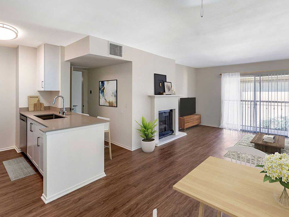 eaves Woodland Hills - Photo 3 of 40