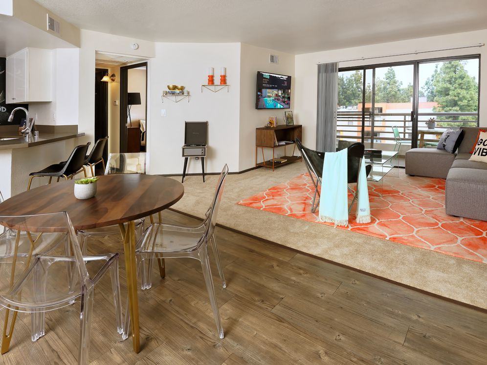 AVA Studio City - Photo 6 of 41