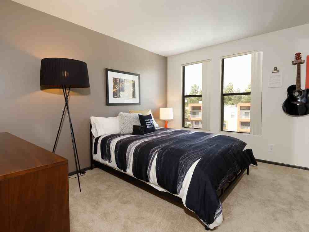 AVA Studio City - Photo 5 of 41