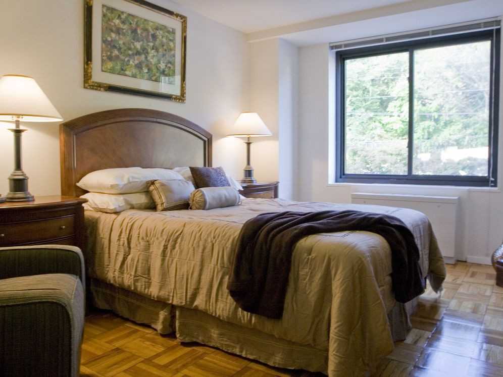 eaves Glover Park - Photo 5 of 23