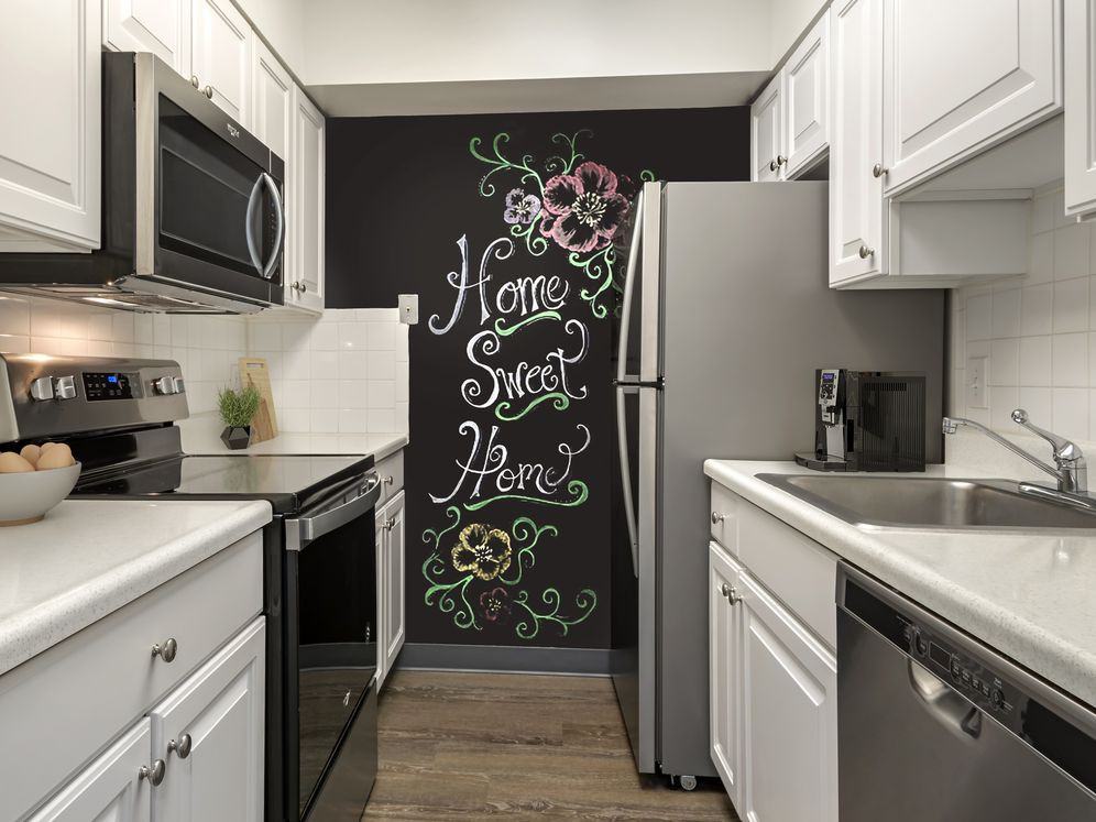 AVA Van Ness - Photo 4 of 36