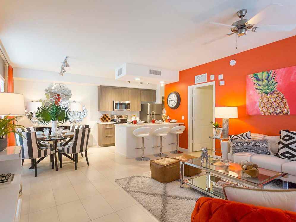 Avalon Bonterra - Photo 2 of 29