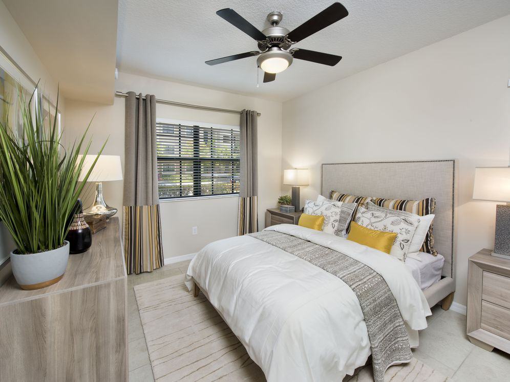 Avalon Toscana - Photo 7 of 36