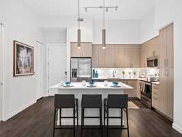 featured image of 410 Southeast 16th Court