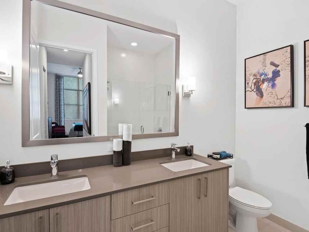 Avalon Fort Lauderdale - Photo 7 of 36