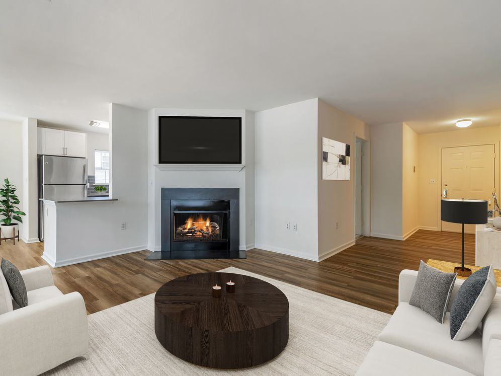 eaves Wilmington and Wilmington West - Photo 2 of 50