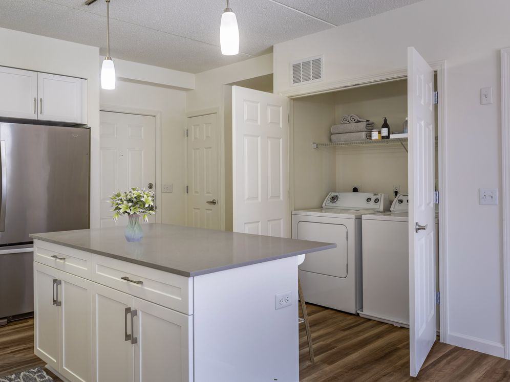 Avalon Natick - Photo 4 of 40