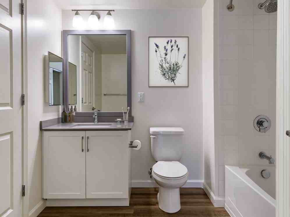 Avalon Natick - Photo 5 of 40