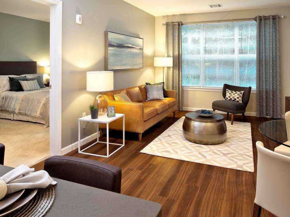 Avalon Quincy - Photo 4 of 50