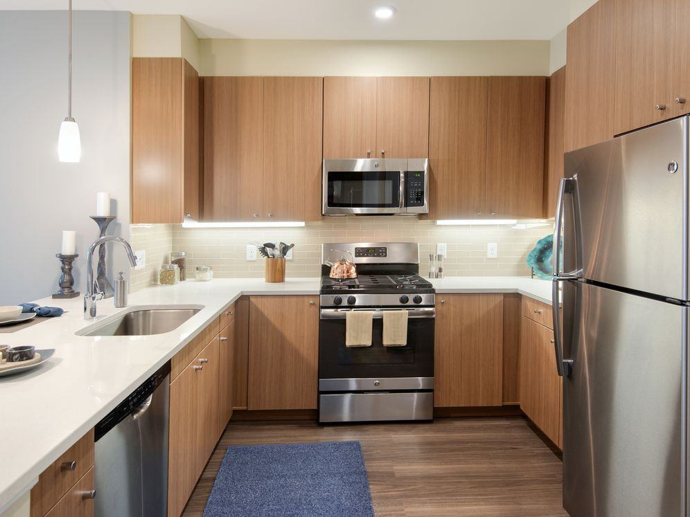 Avalon Quincy - Photo 7 of 50