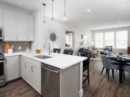 featured image of 200 Bay Dr