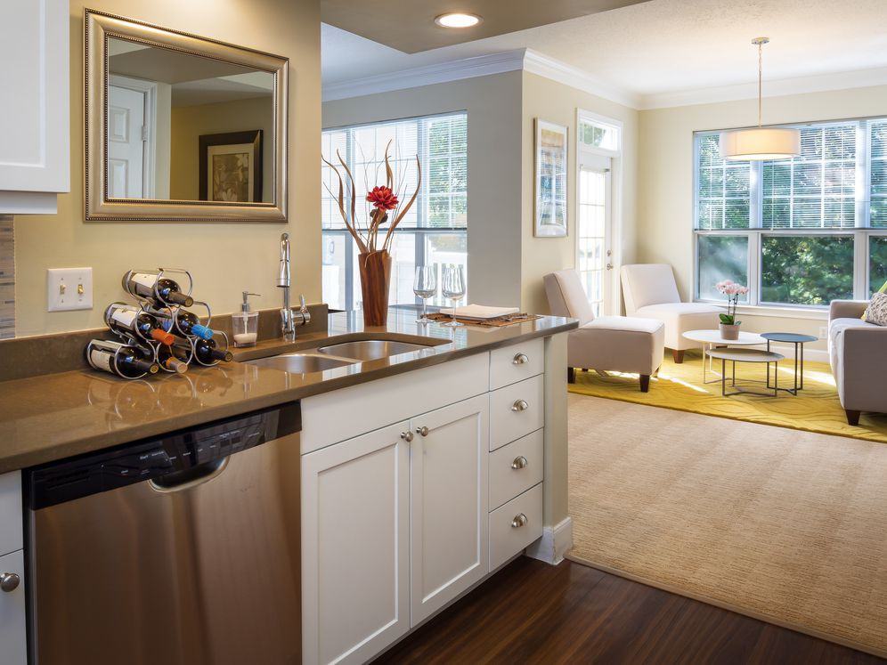 Avalon Bear Hill - Photo 5 of 37