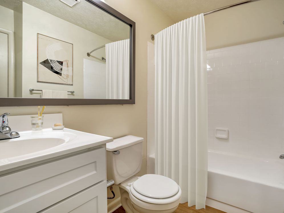 eaves Columbia Town Center - Photo 3 of 25