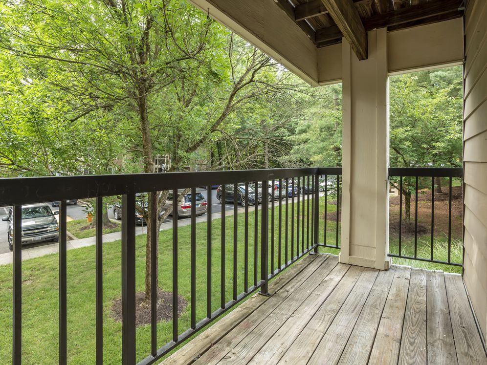 eaves Columbia Town Center - Photo 7 of 25