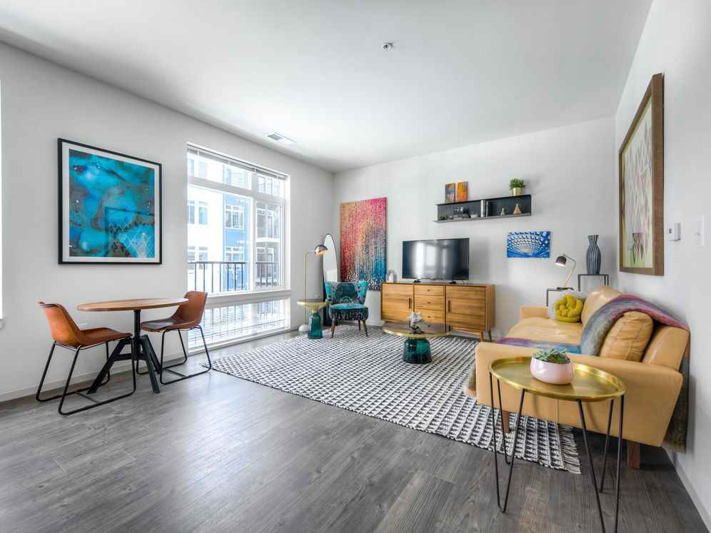 AVA Wheaton - Photo 6 of 39