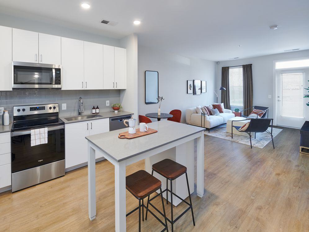 Avalon Foundry Row - Photo 3 of 40