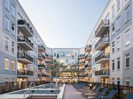 featured image of 800 Madison St