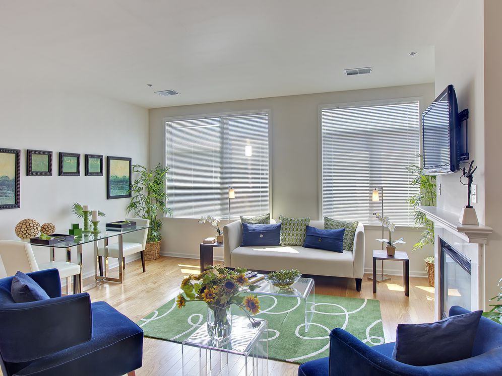 Avalon Hoboken - Photo 5 of 37