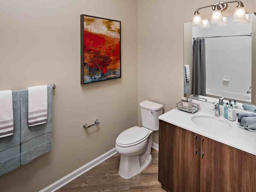 Avalon Maplewood - Photo 4 of 31