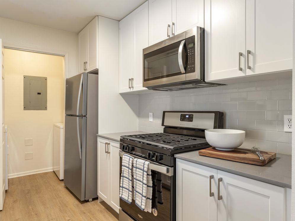 Avalon Commons - Photo 6 of 47