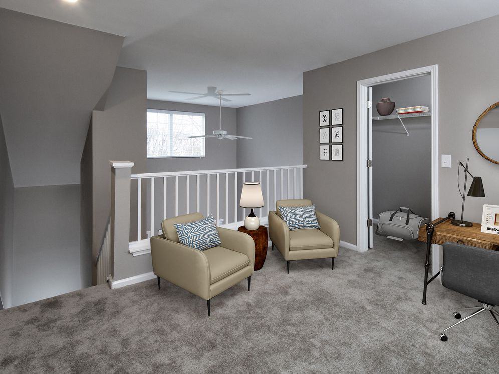 Avalon Melville - Photo 5 of 45