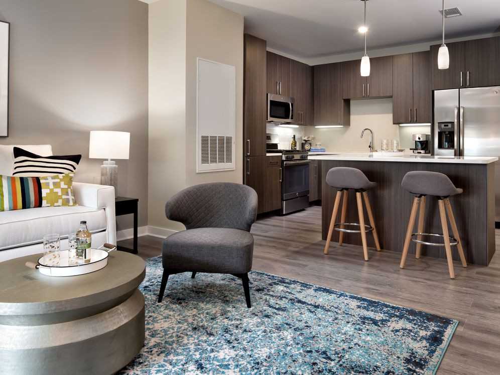 Avalon Rockville Centre - Photo 6 of 43