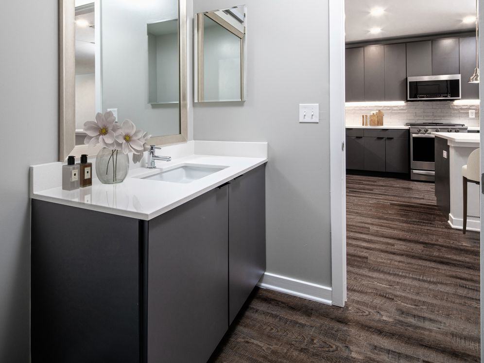 Avalon Yonkers - Photo 2 of 45