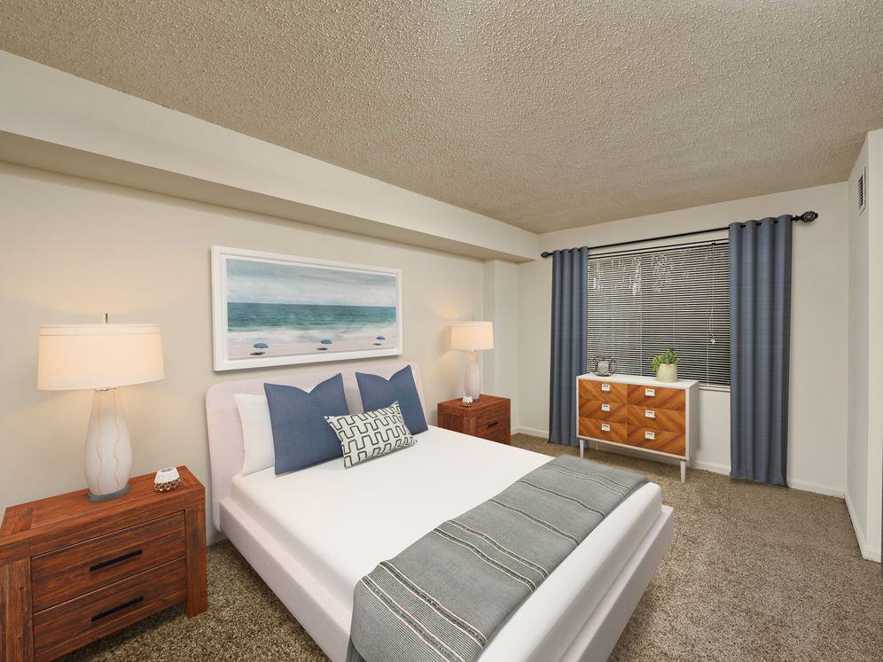 eaves Fairfax Towers - Photo 5 of 35