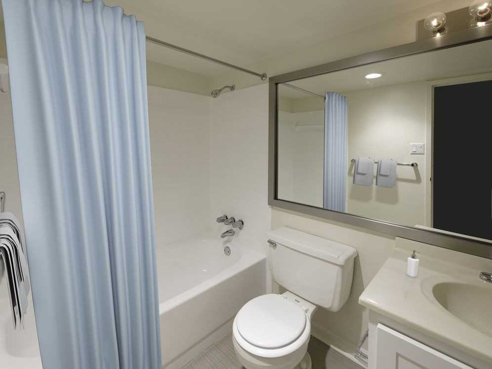 eaves Fairfax Towers - Photo 7 of 35