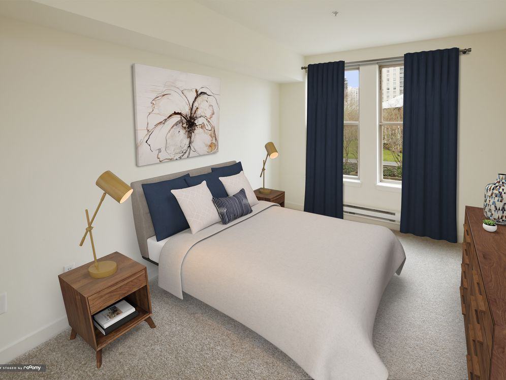 Avalon Bellevue - Photo 4 of 32