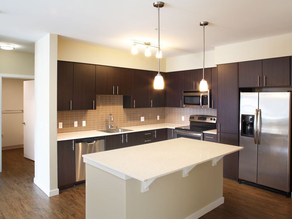 Avalon Alderwood - Photo 3 of 41