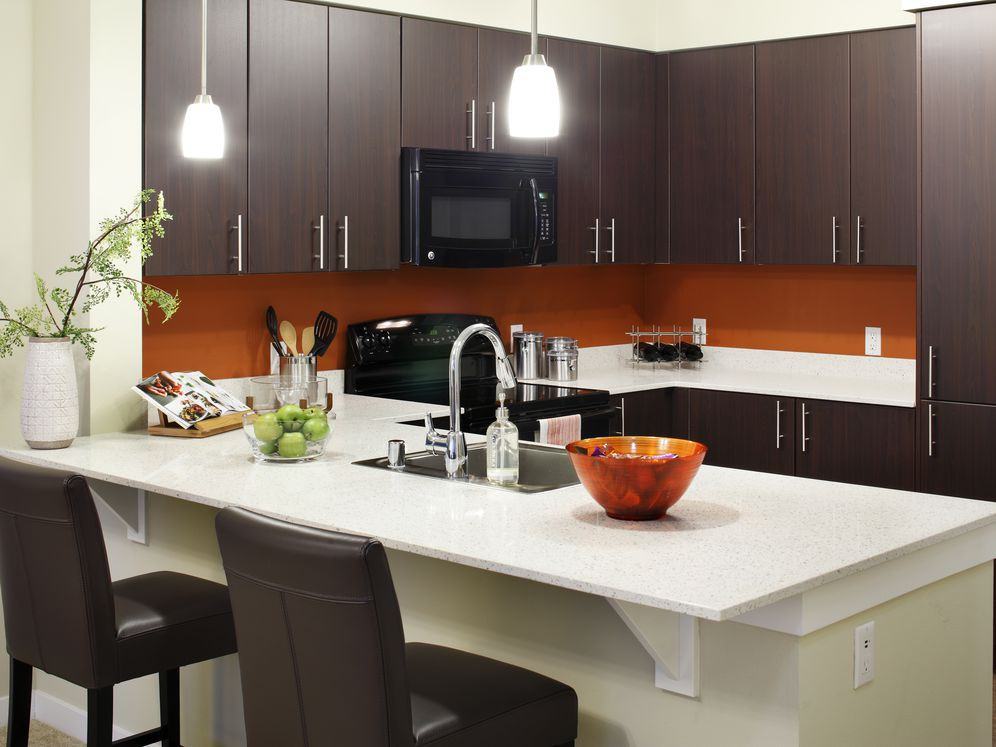 Avalon Alderwood - Photo 7 of 41