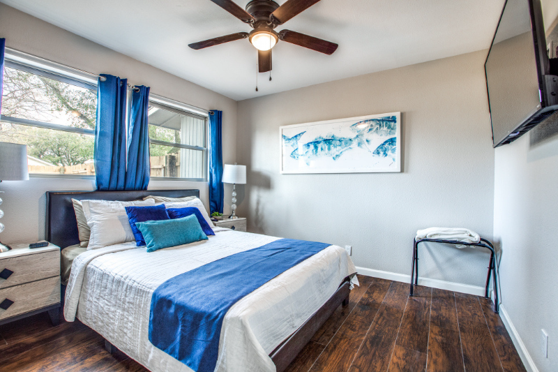 831 Loganwood Ave - Photo 6 of 12