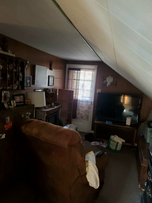 329 N Church Rd - Photo 3 of 5