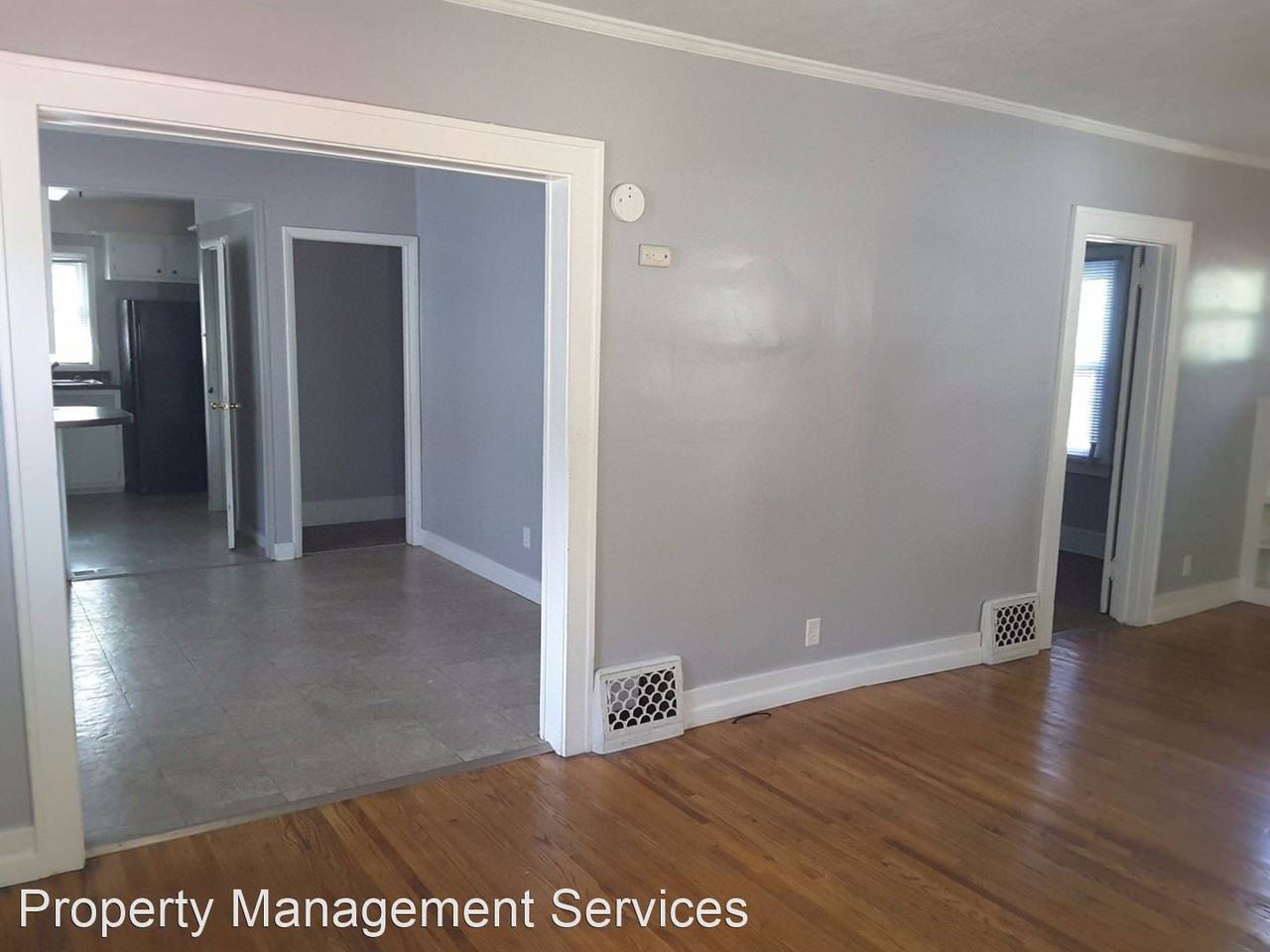 1121 Fulton St - Photo 3 of 12