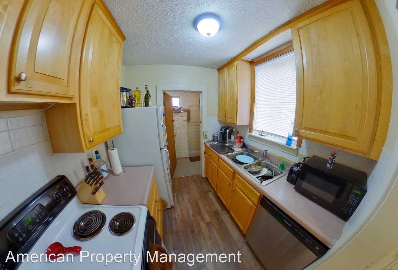 1604 Humboldt St - Photo 3 of 12